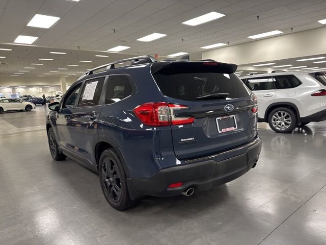 Used 2024 Subaru Ascent Onyx Edition image 5