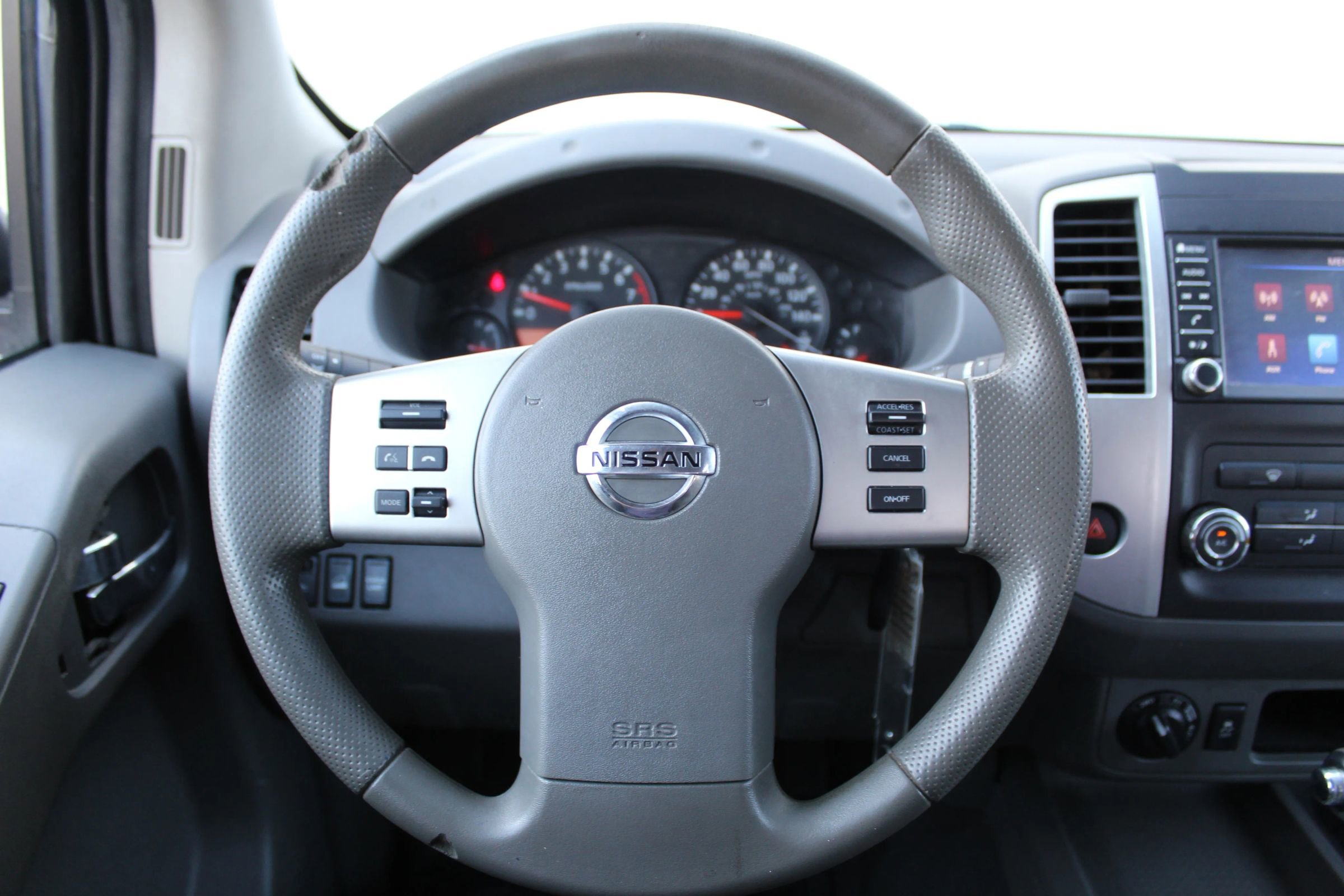 Used 2019 Nissan Frontier SV AWD/4WD image 25