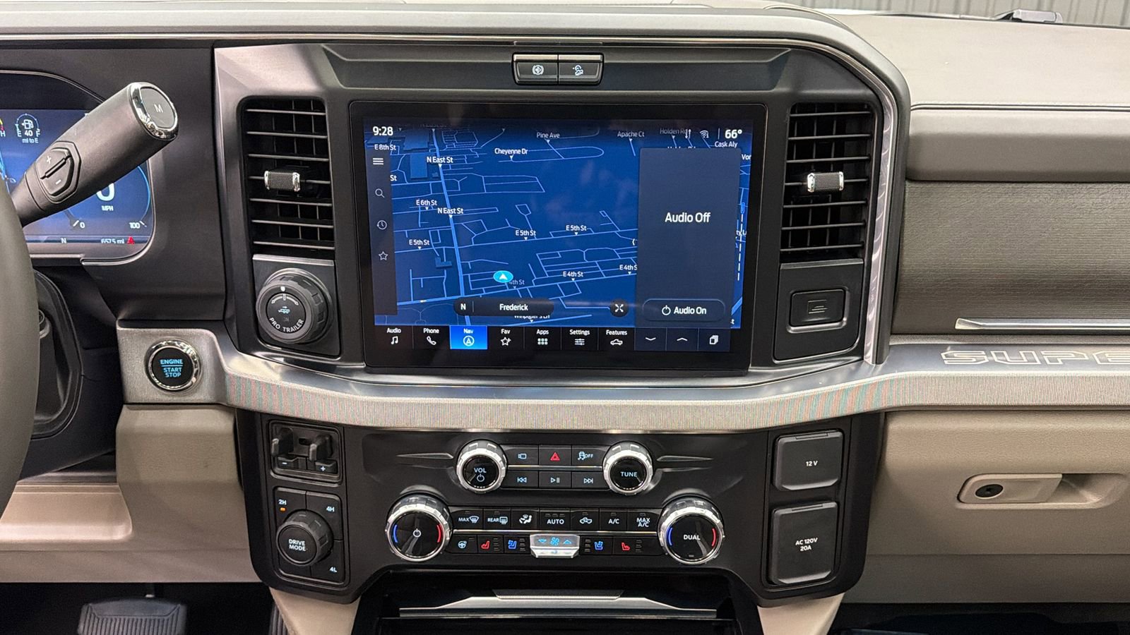 Used 2026 Ford F450 Platinum w/ Platinum Plus Package image 22