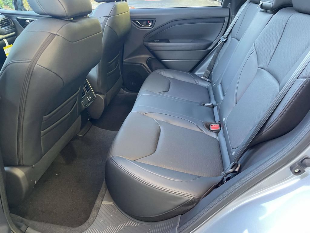 Used 2026 Subaru Forester Limited AWD/4WD image 12