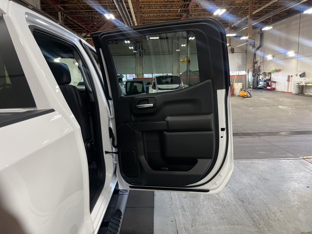 New 2026 Chevrolet Silverado 1500 Custom w/ Turbomax Blackout Package AWD/4WD image 24