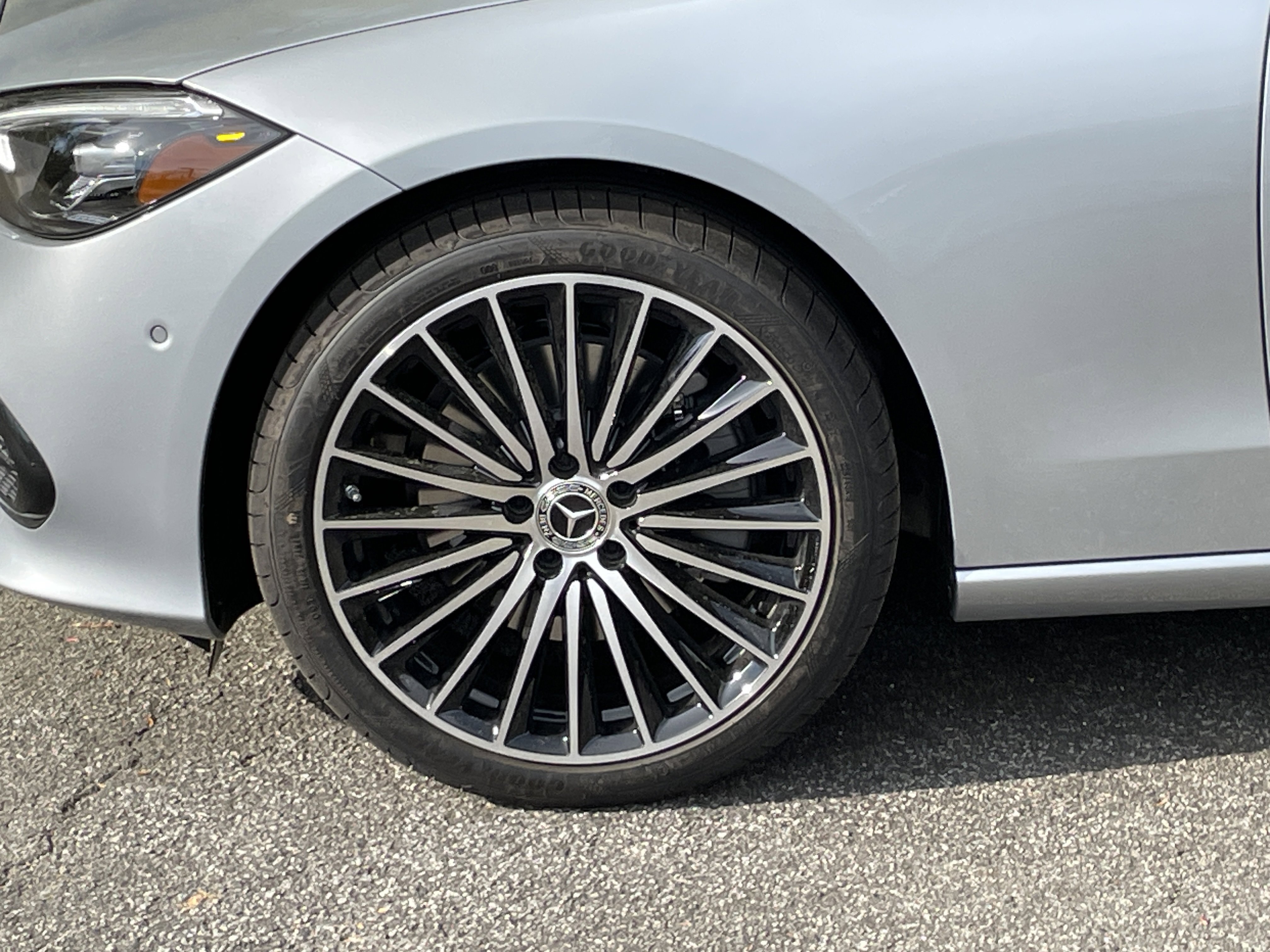 New 2026 Mercedes-Benz C 300 Sedan image 16