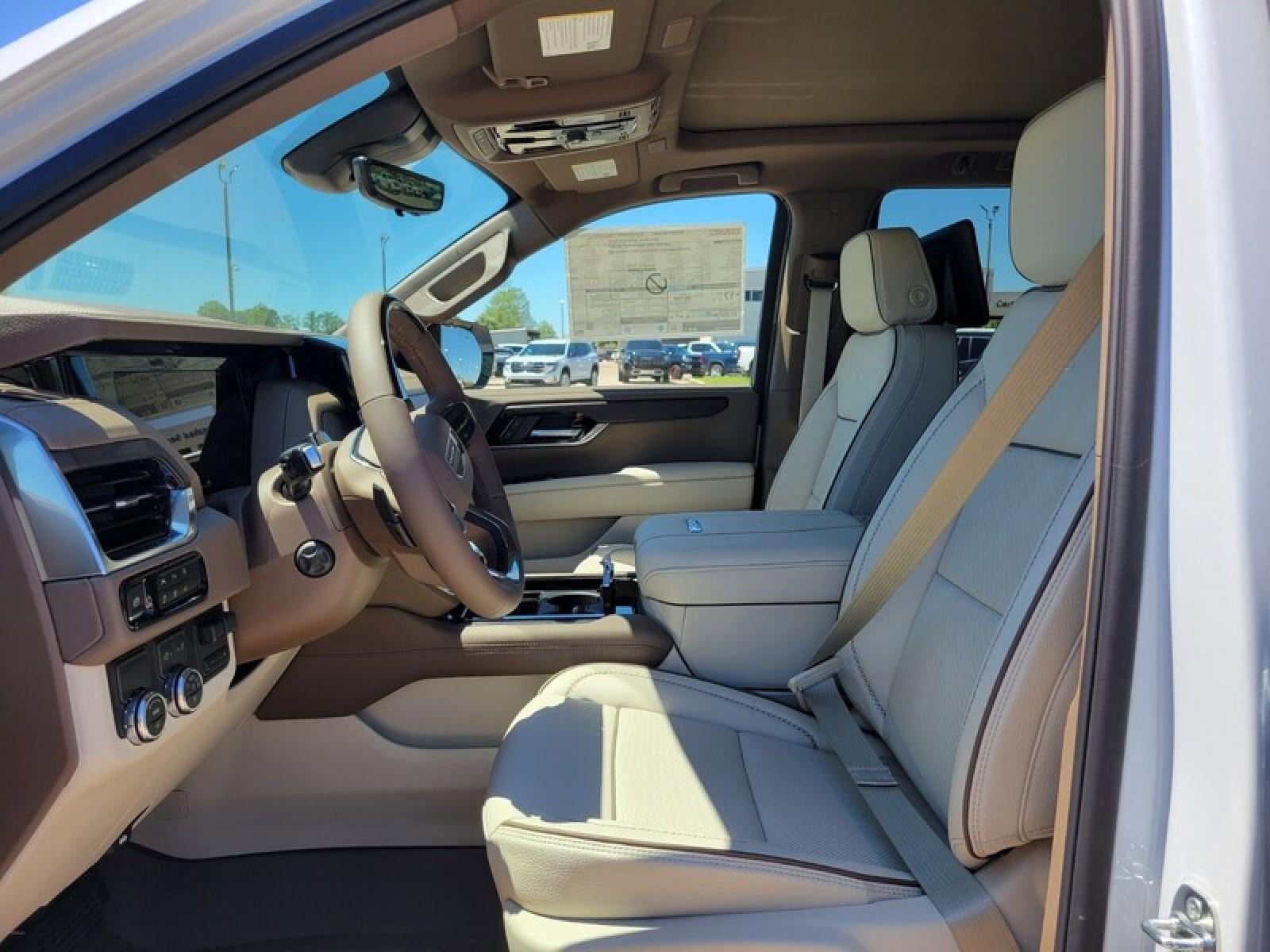 New 2026 GMC Yukon Denali w/ Denali Reserve Package RWD image 24
