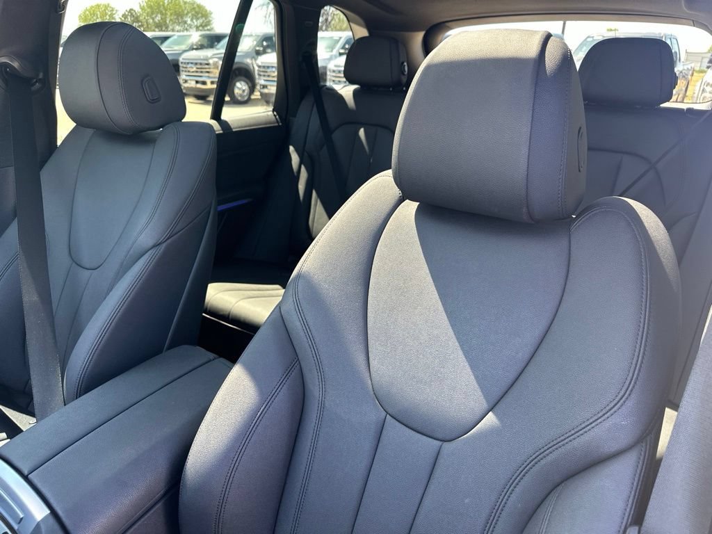 Used 2021 BMW X5 xDrive40i w/ Premium Package AWD/4WD image 18