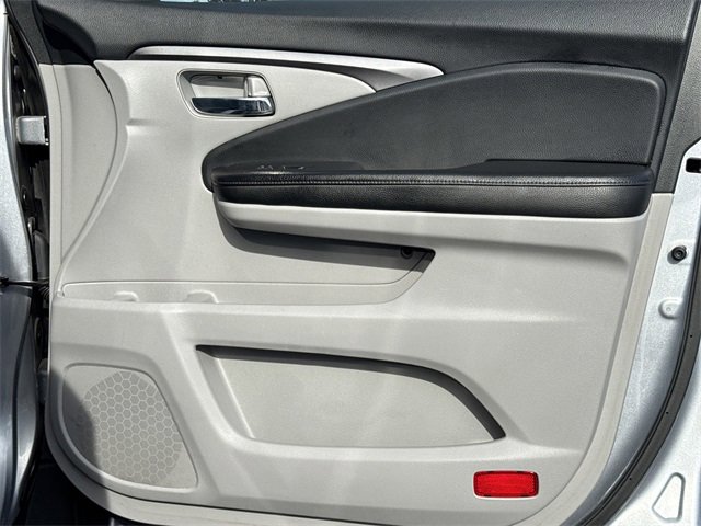 Used 2017 Honda Pilot EX-L image 14