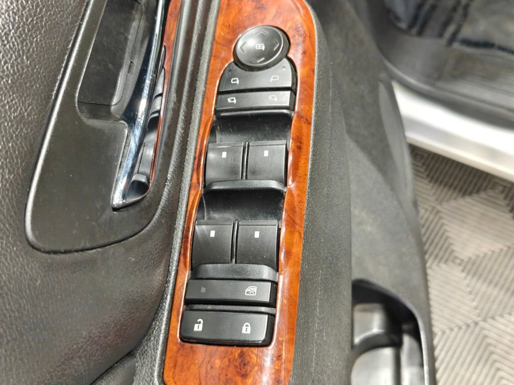 Used 2011 Chevrolet Tahoe LT image 36