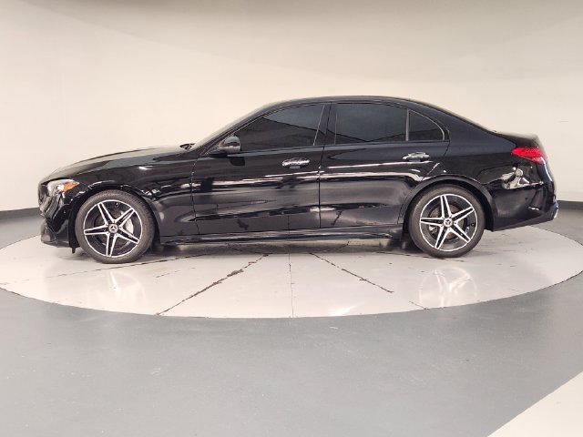 Used 2023 Mercedes-Benz C 300 4MATIC Sedan image 5