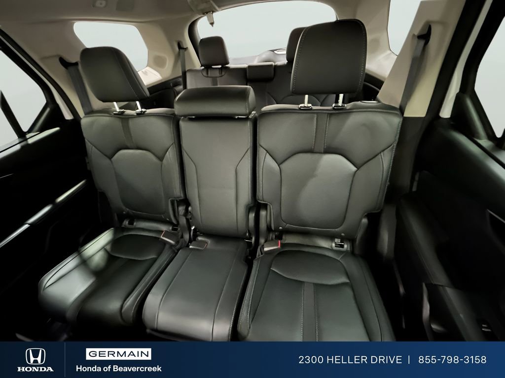 Certified 2023 Honda Pilot Touring image 21