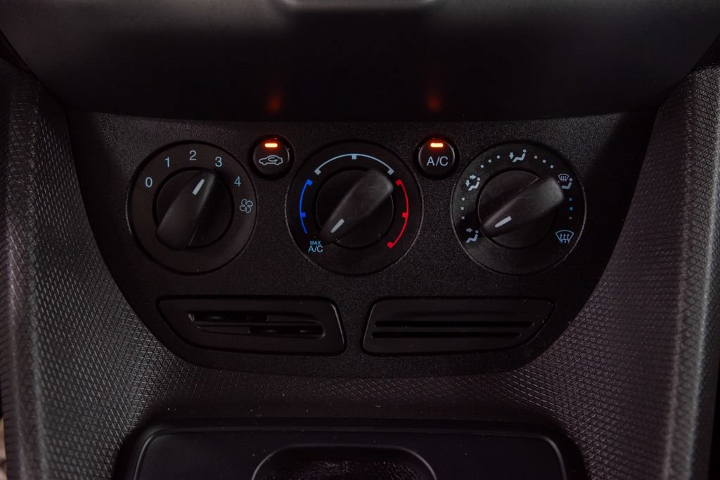 Used 2015 Ford Transit Connect XL FWD image 16