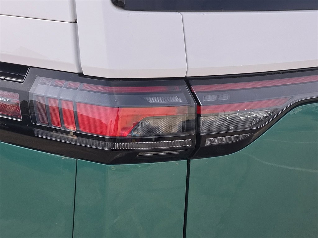 New 2025 Volkswagen ID. Buzz 1st Edition image 9