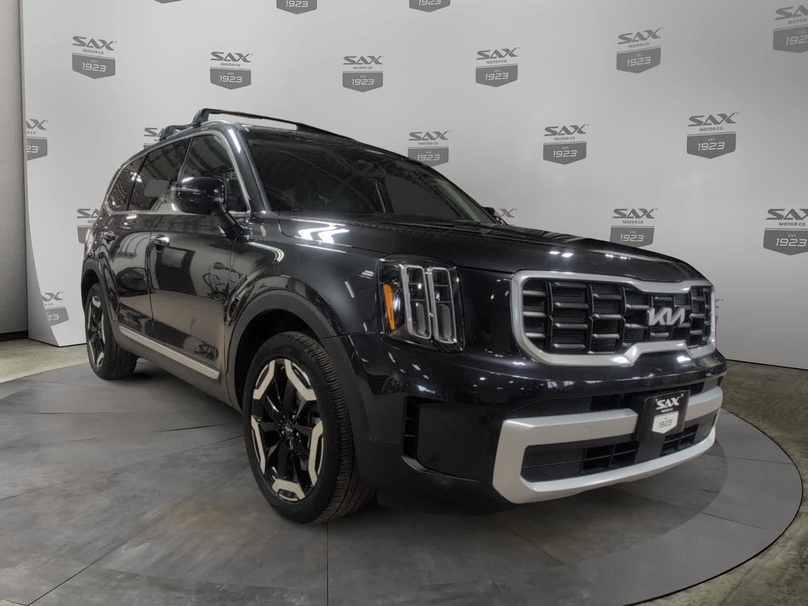 Used 2025 Kia Telluride S AWD/4WD image 1