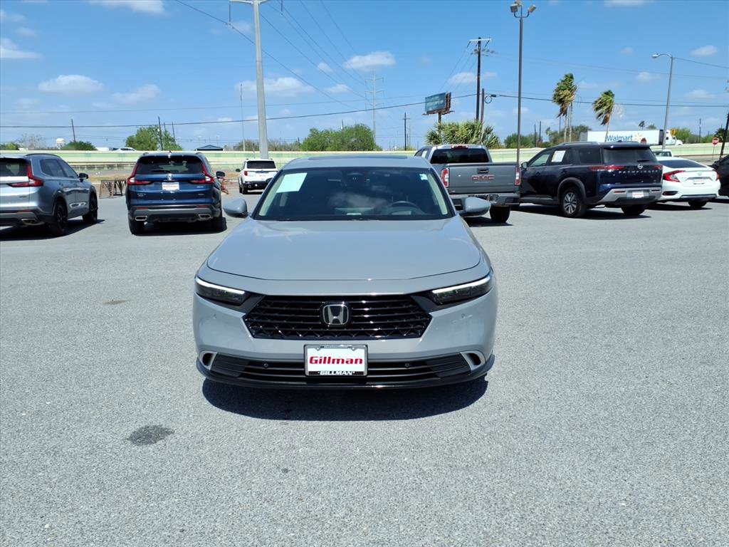 Used 2024 Honda Accord Touring image 3