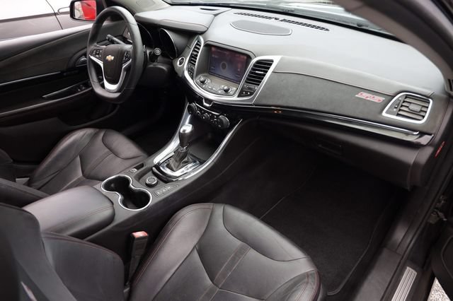 Used 2015 Chevrolet SS RWD image 19