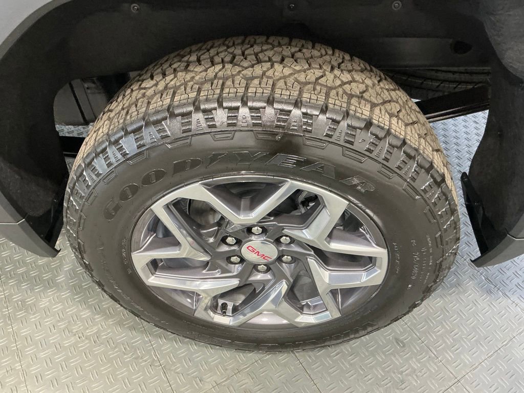 Used 2026 GMC Sierra 1500 SLE w/ Preferred Package RWD image 52