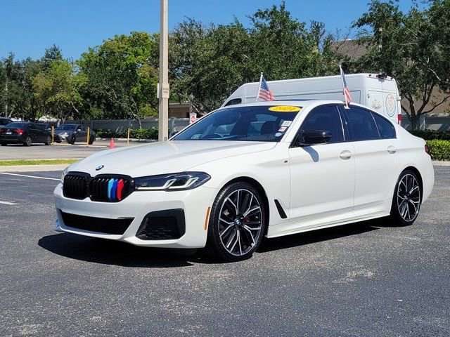 Used 2021 BMW 530i w/ M Sport Package RWD image 2