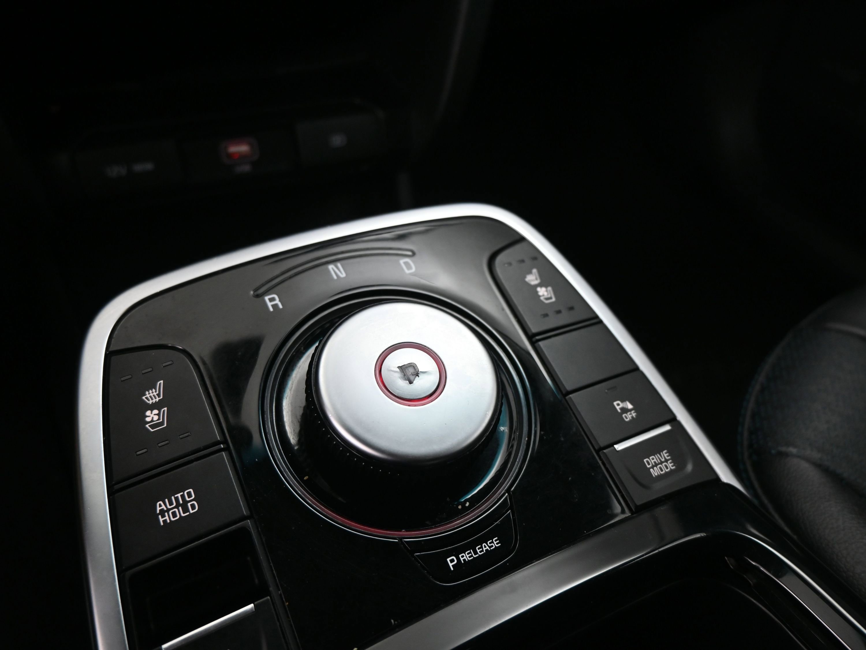 Used 2022 Kia Niro EX Premium image 15