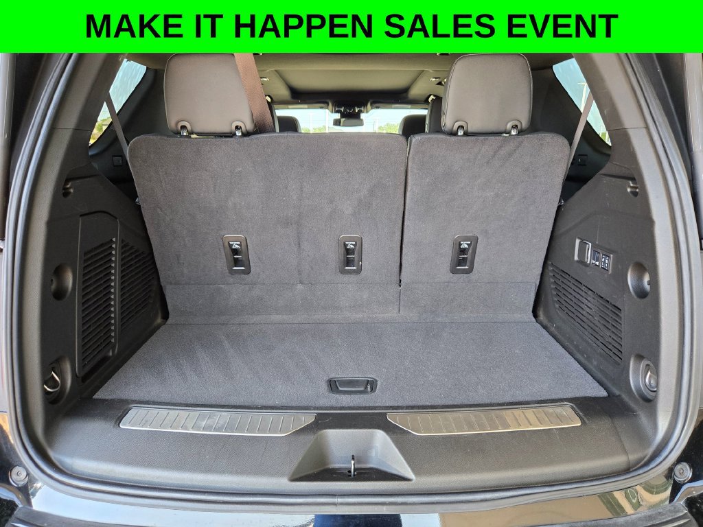 Used 2024 GMC Yukon AT4 w/ AT4 Premium Plus Package AWD/4WD image 33