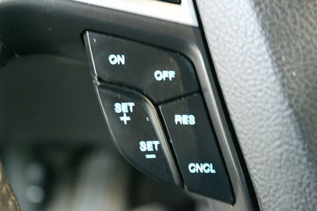 Used 2014 Ford Fusion SE w/ Equipment Group 201A image 17