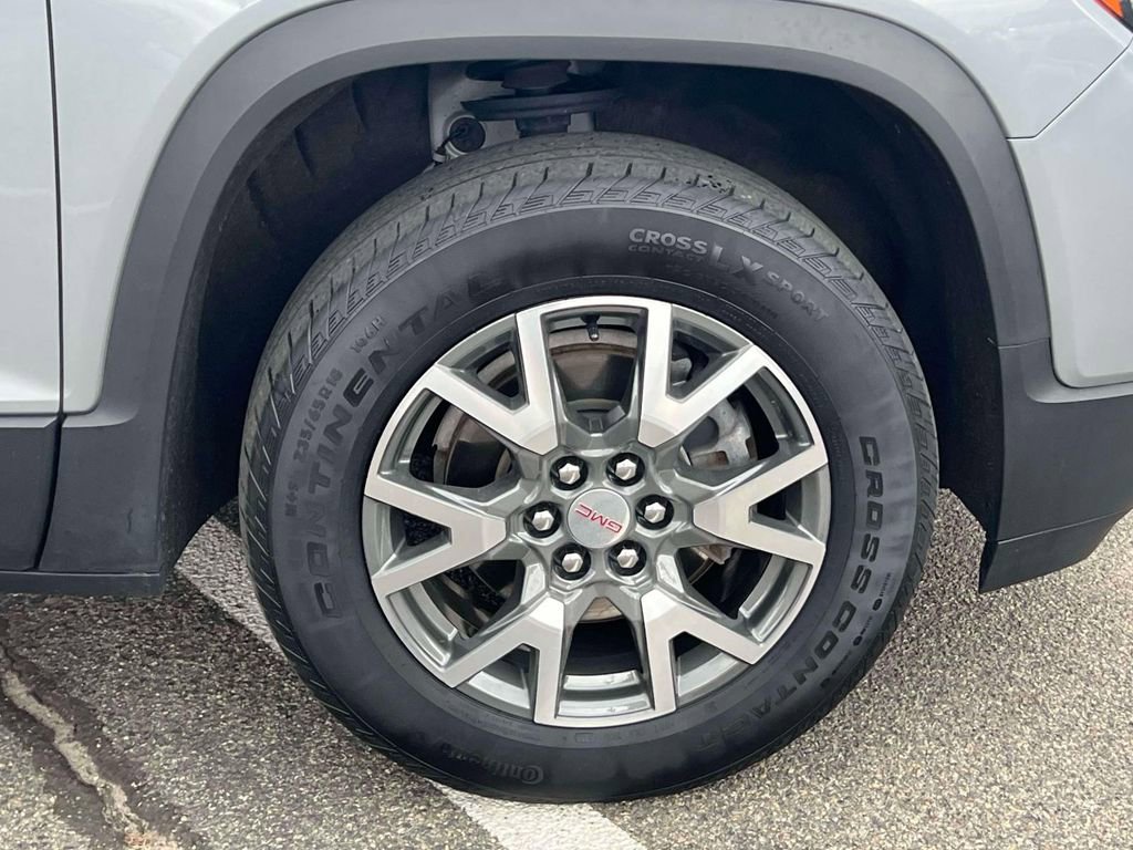 Used 2023 GMC Acadia SLE w/ Driver Convenience Package AWD/4WD image 9
