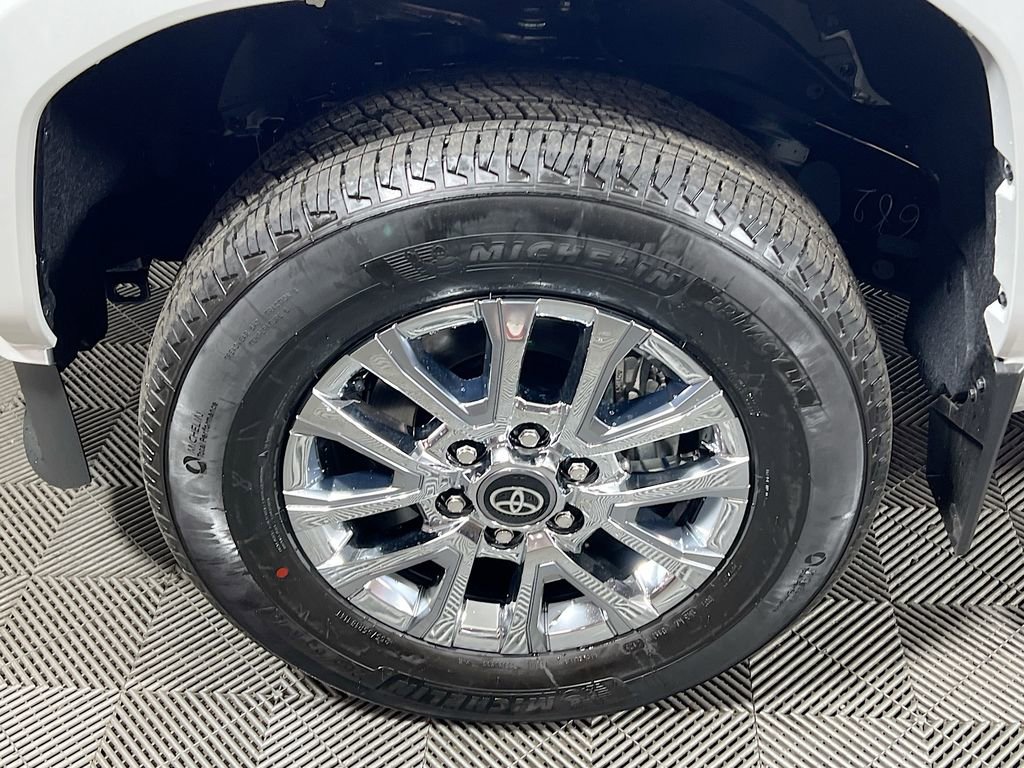 Certified 2025 Toyota Tacoma Limited w/ Tow Tech Package image 26