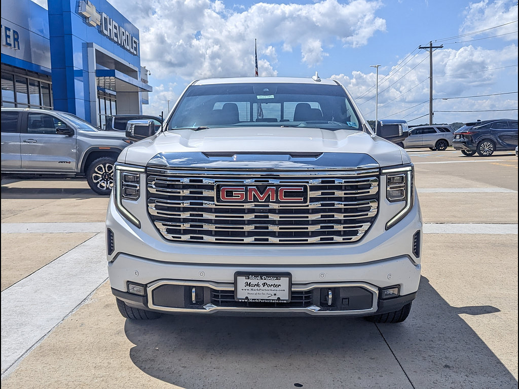 Used 2024 GMC Sierra 1500 Denali AWD/4WD image 12