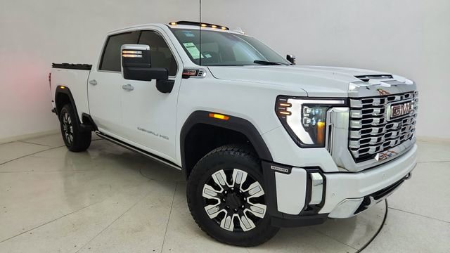 Used 2025 GMC Sierra 3500 Denali w/ Denali Reserve Package image 92
