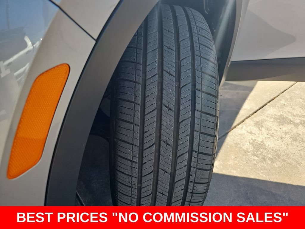 Used 2023 Volkswagen ID.4 Pro AWD/4WD image 34