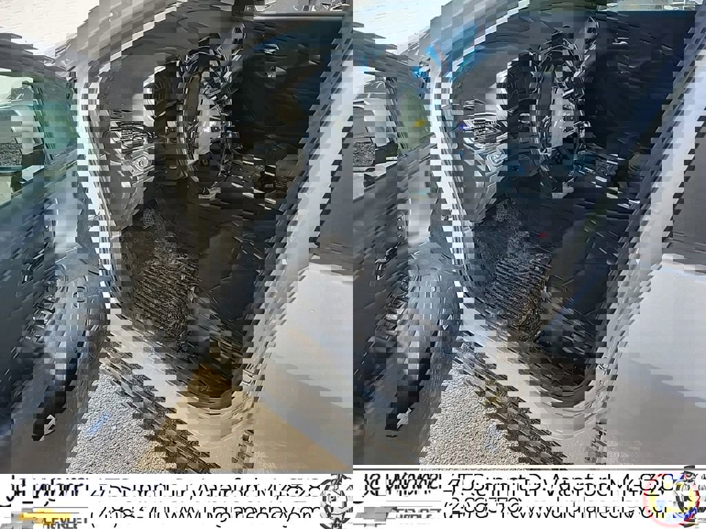 Used 2018 Chevrolet Volt Premier w/ Driver Confidence Package image 14