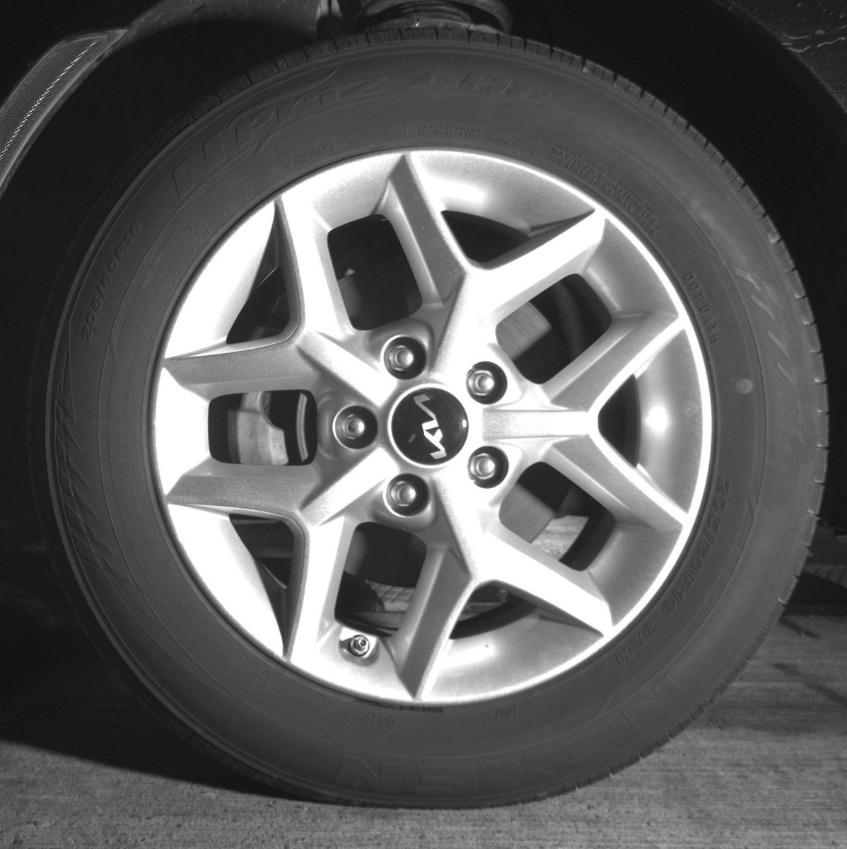 Used 2025 Kia Soul LX w/ LX Technology Package image 12