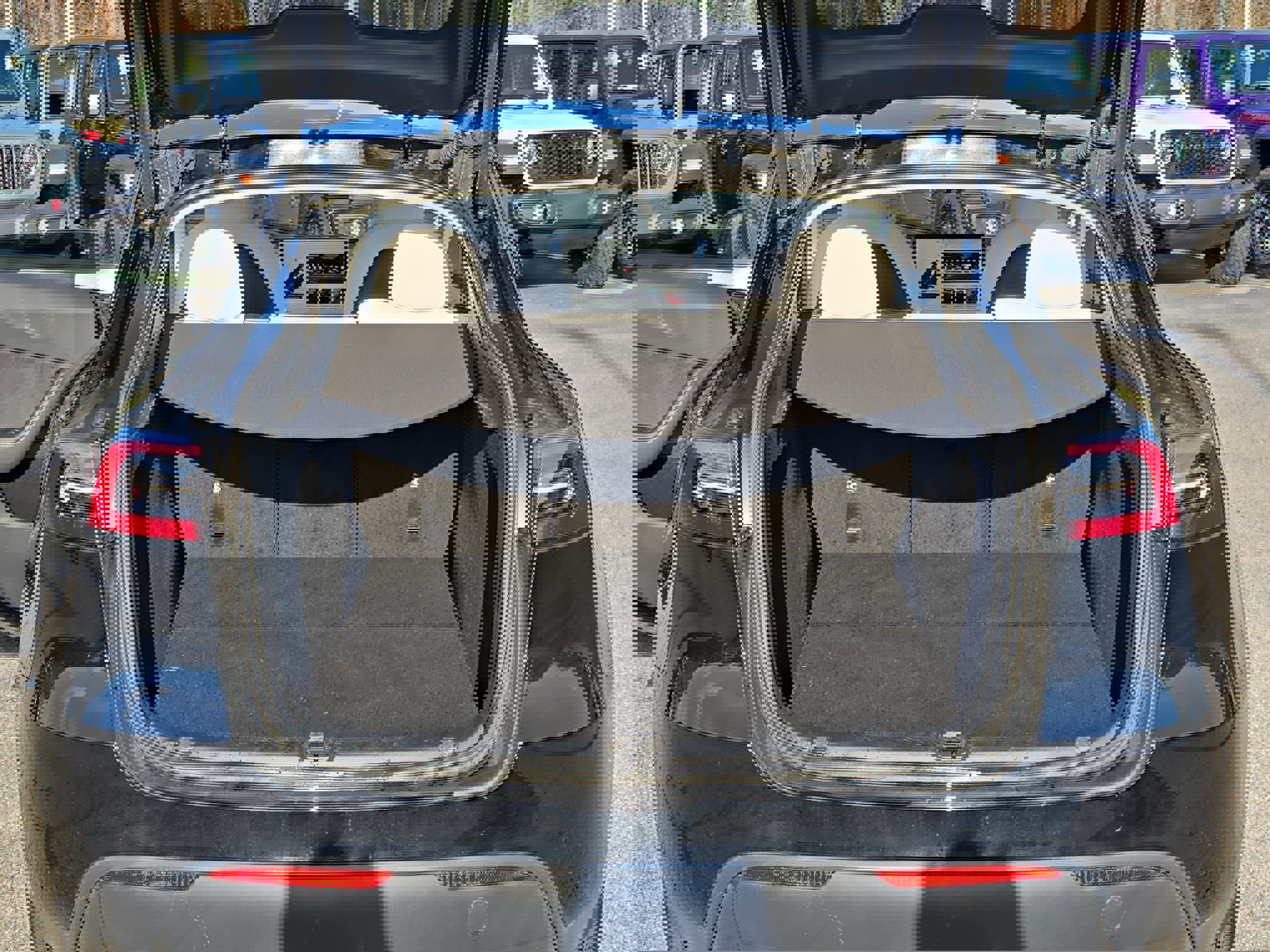 Used 2023 Tesla Model Y Long Range image 12