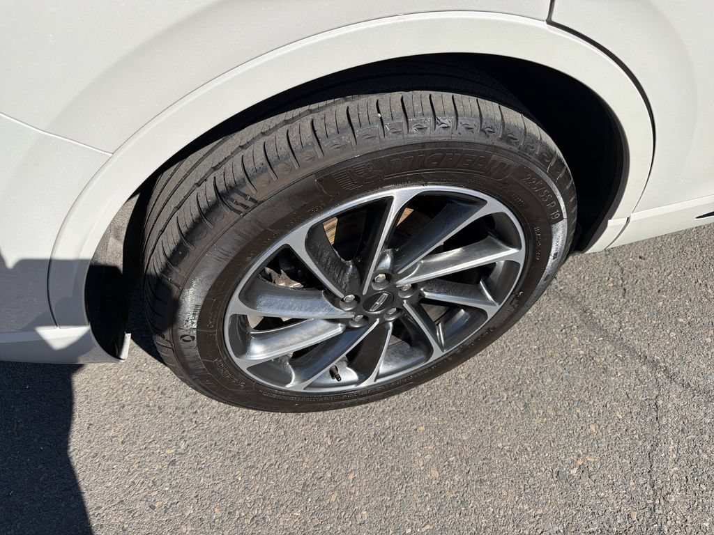 Certified 2024 Lincoln Corsair Grand Touring w/ Equipment Group 301A AWD/4WD image 31