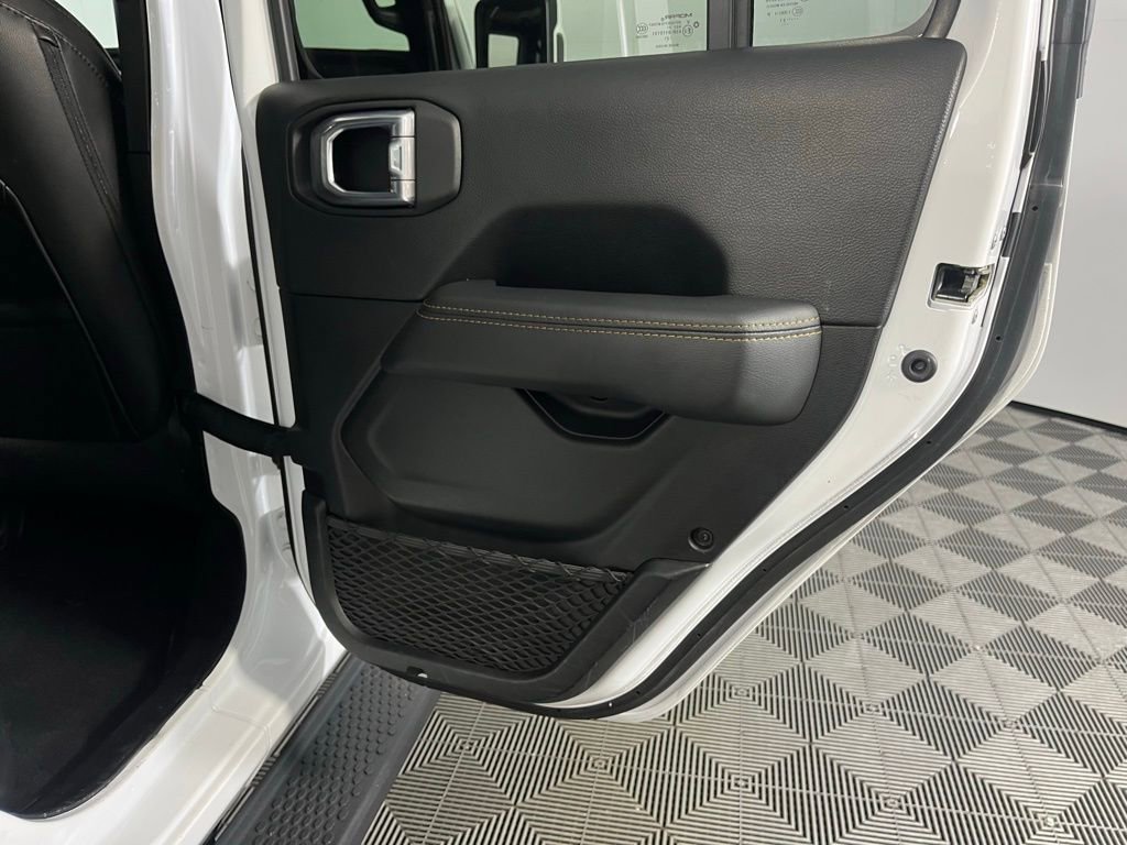 Used 2021 Jeep Wrangler Unlimited Sahara image 30