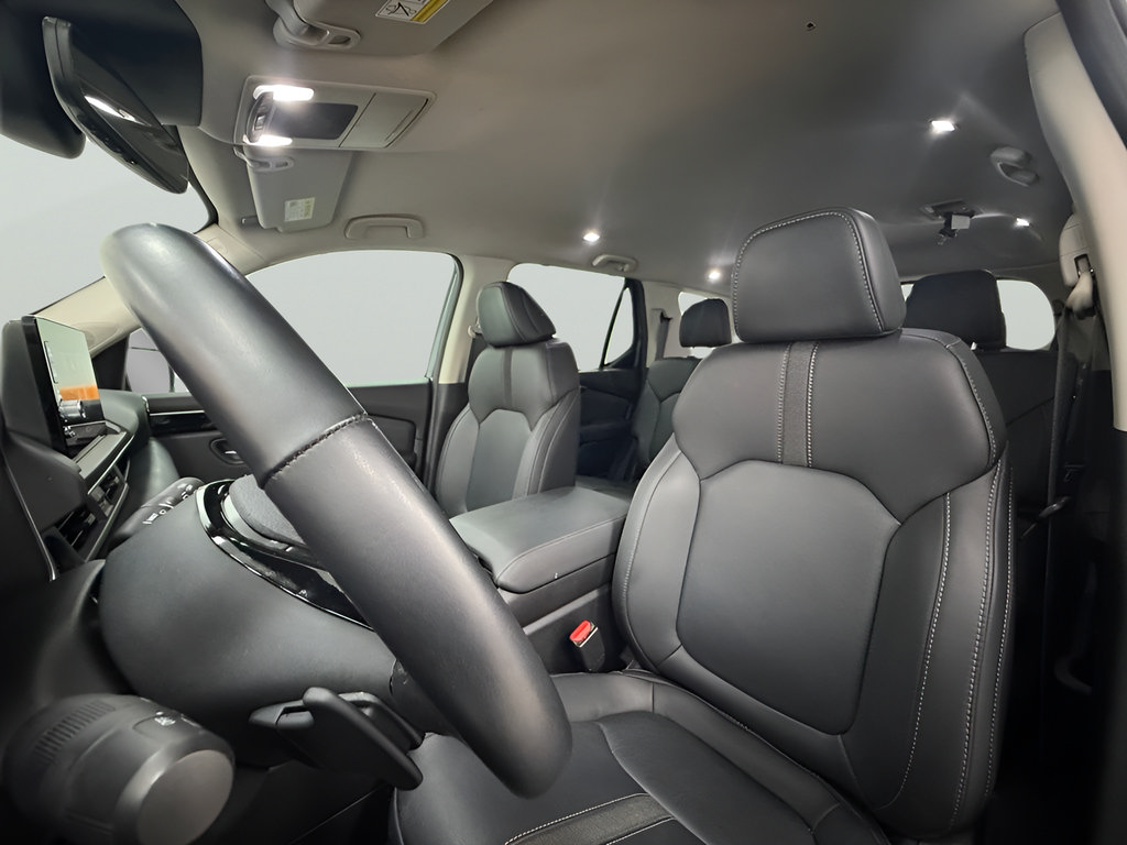 Used 2025 Honda Pilot EX-L image 12