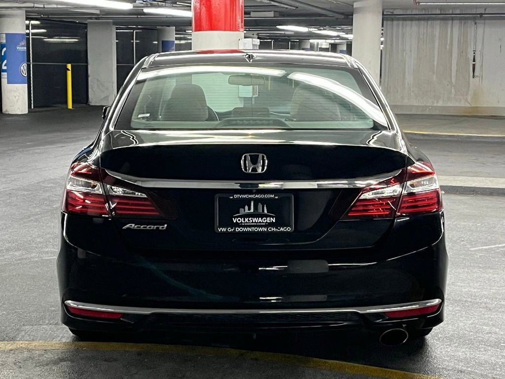 Used 2017 Honda Accord EX-L image 31