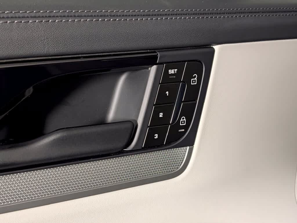 New 2026 Porsche Cayenne S AWD/4WD image 26