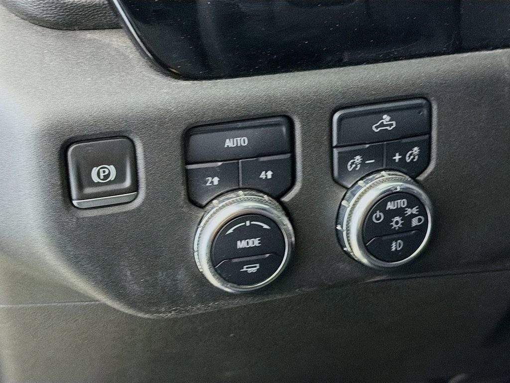 Used 2023 GMC Sierra 1500 Elevation image 12