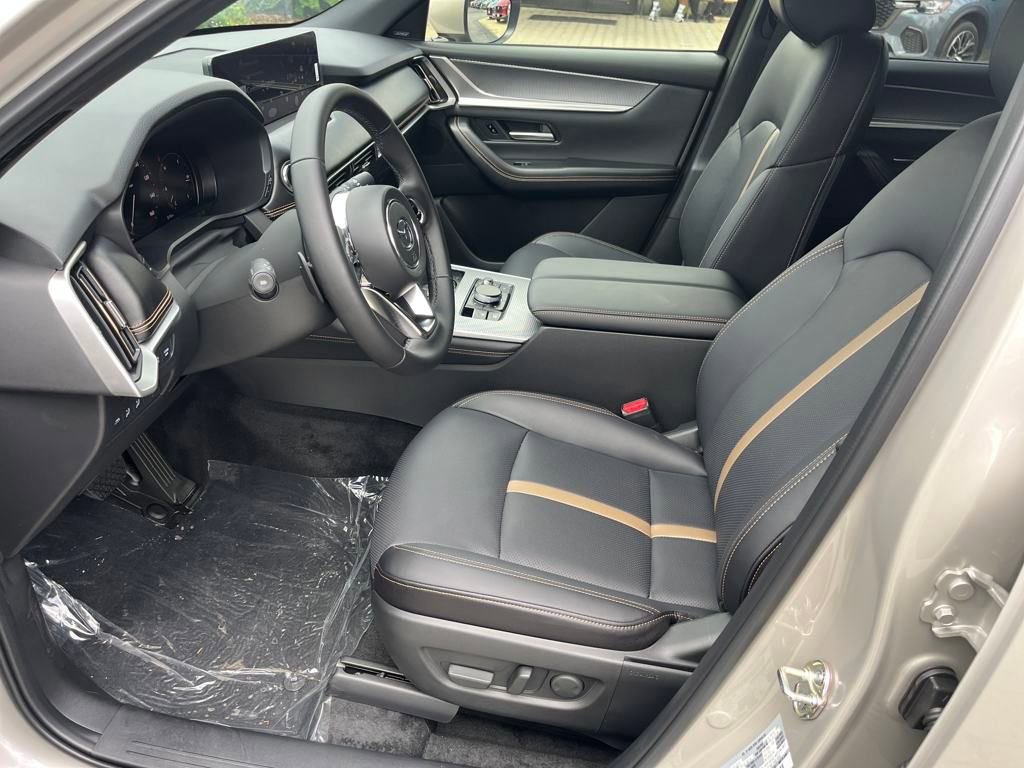 New 2025 MAZDA CX-90 3.3 Turbo w/ Premium Plus Pkg image 10