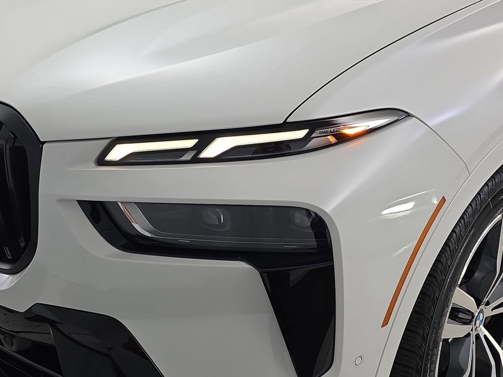 New 2026 BMW X7 xDrive40i w/ M Sport Package image 34