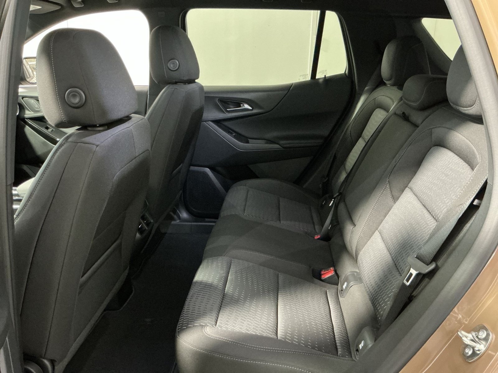 New 2027 Chevrolet Equinox LT FWD image 24