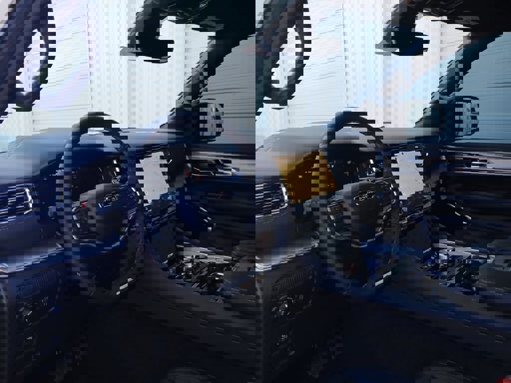 New 2026 Jeep Grand Wagoneer Limited image 32