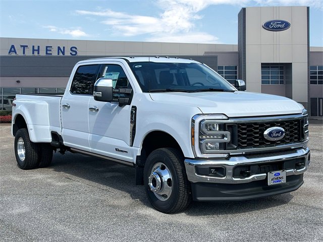 New 2025 Ford F350 Lariat w/ Lariat Ultimate Package