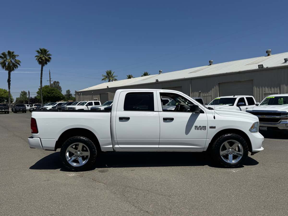 Used 2015 RAM 1500 Express AWD/4WD image 13