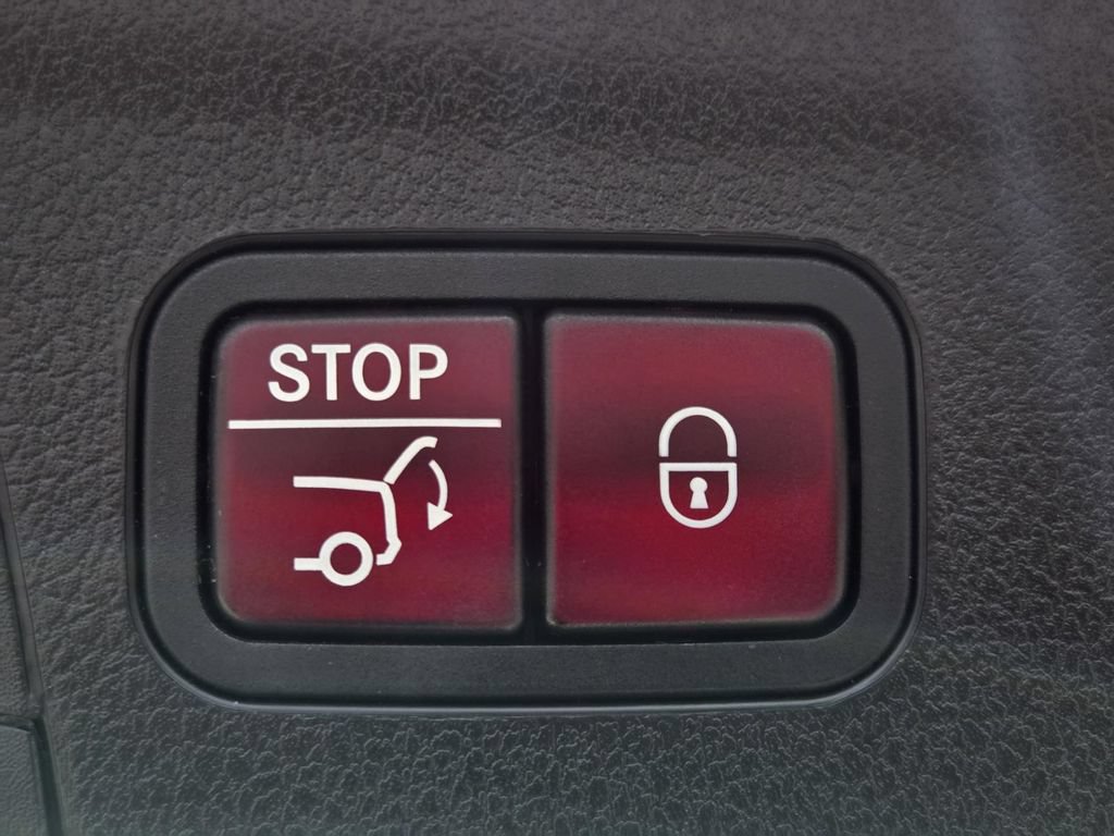 Used 2022 Mercedes-Benz GLE 350 image 12