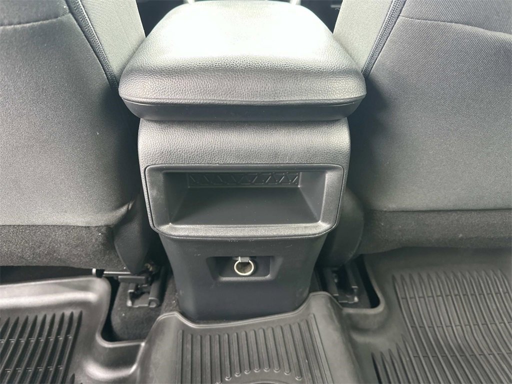 Used 2021 Toyota RAV4 LE image 13