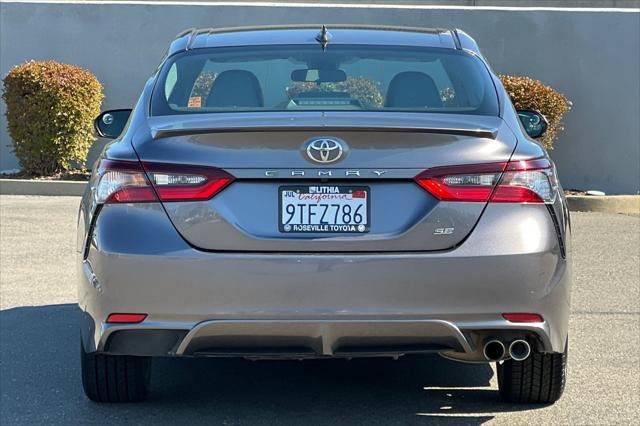 Certified 2022 Toyota Camry SE FWD image 8