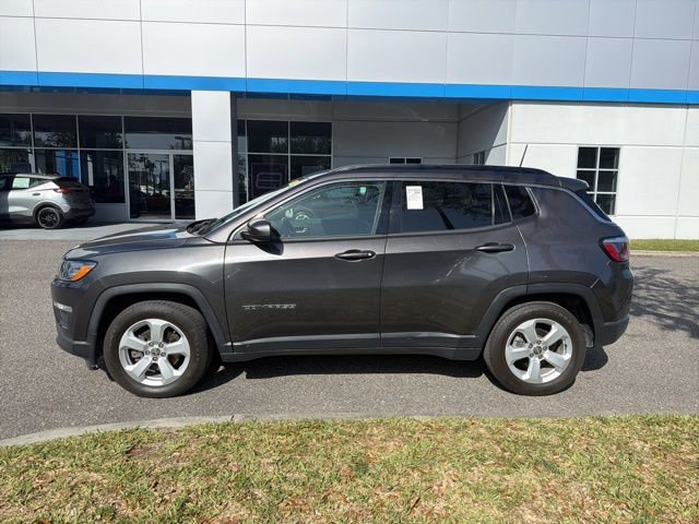 Used 2020 Jeep Compass Latitude image 4