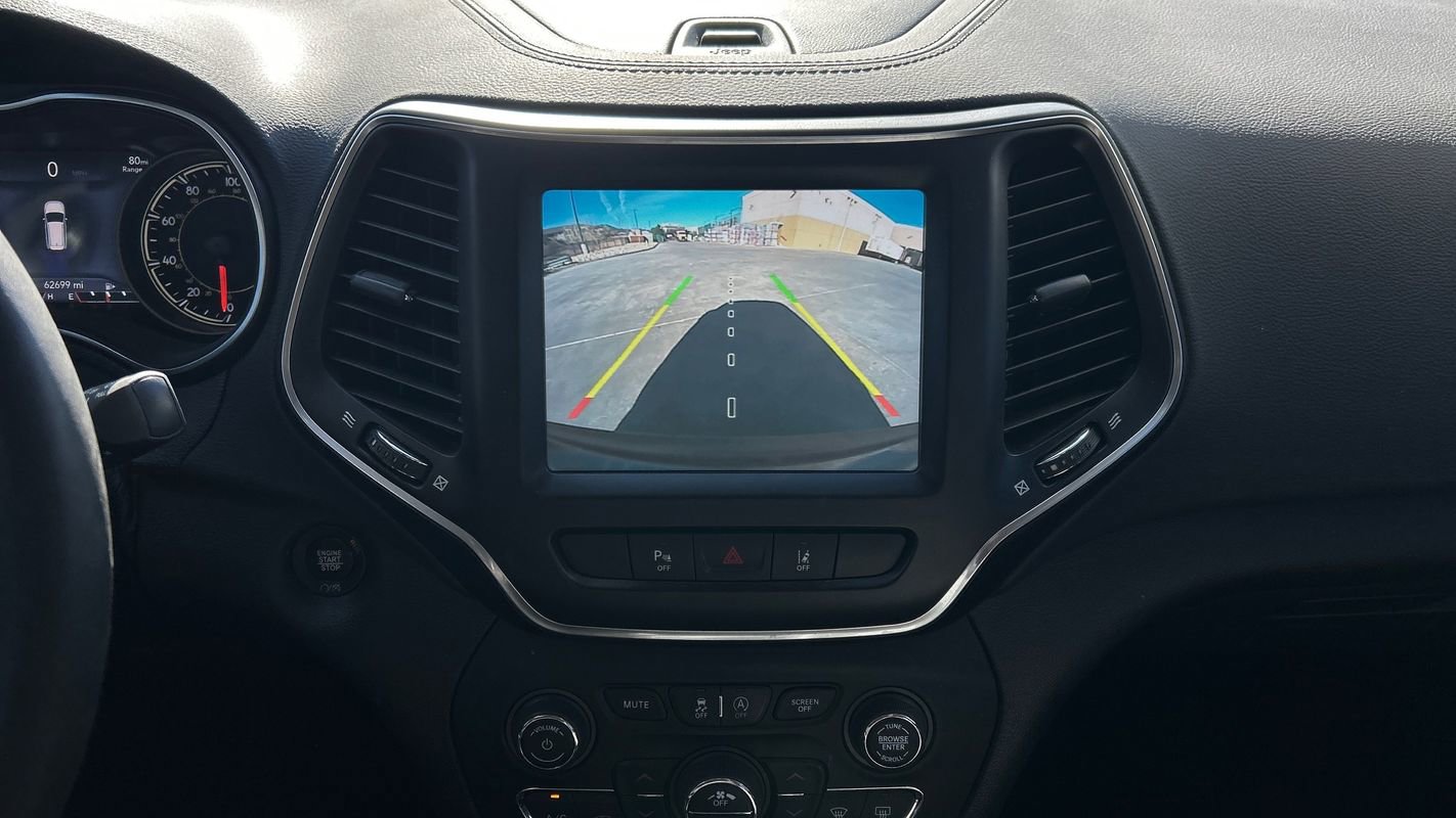 Used 2021 Jeep Cherokee Latitude Lux w/ Comfort/Convenience Group image 27