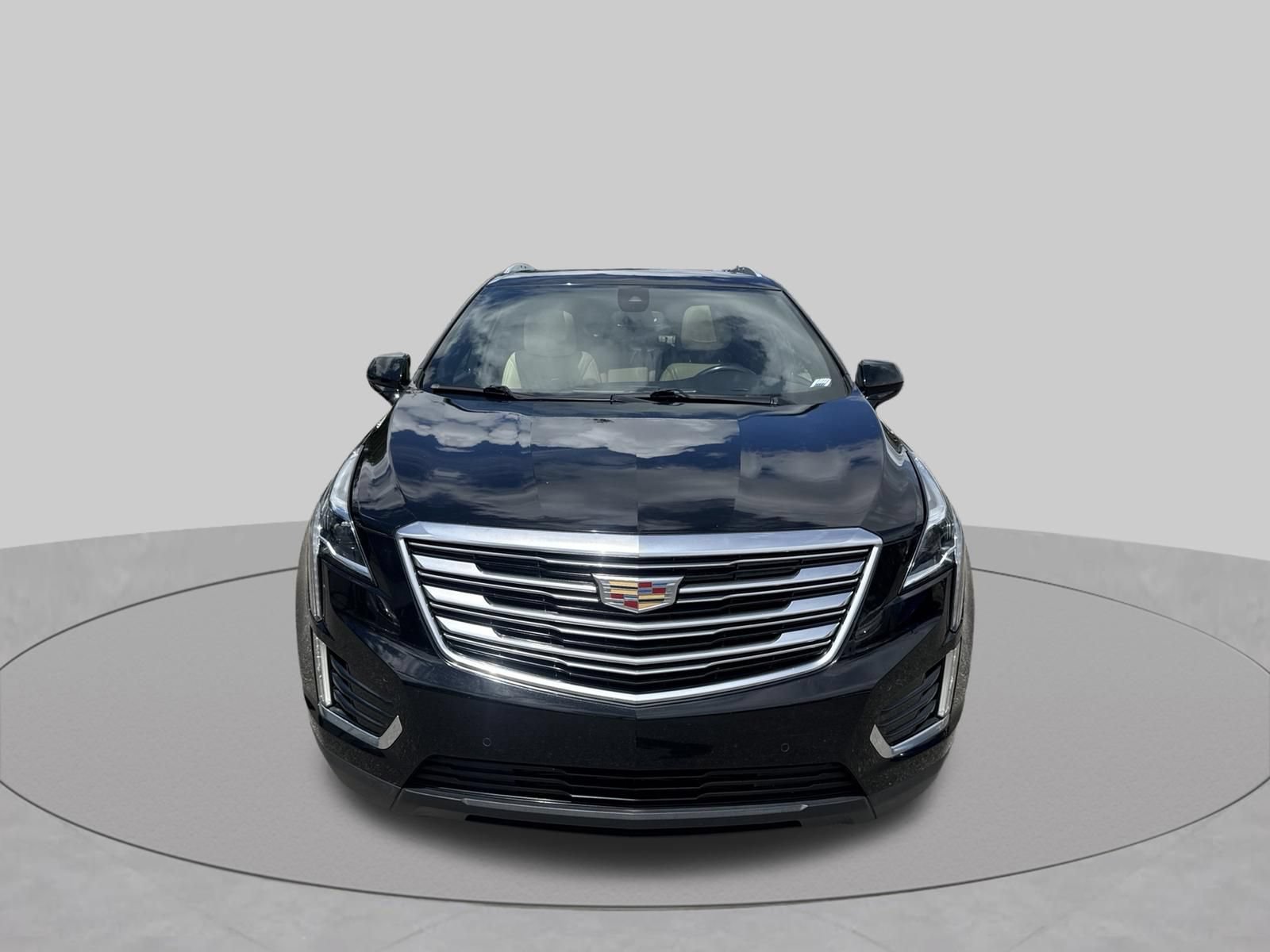 Used 2018 Cadillac XT5 Premium Luxury FWD image 9