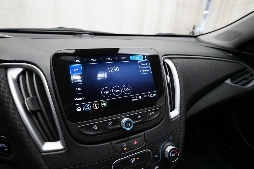 Used 2024 Chevrolet Malibu RS image 9