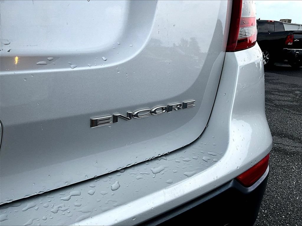 Used 2019 Buick Encore Preferred FWD image 26